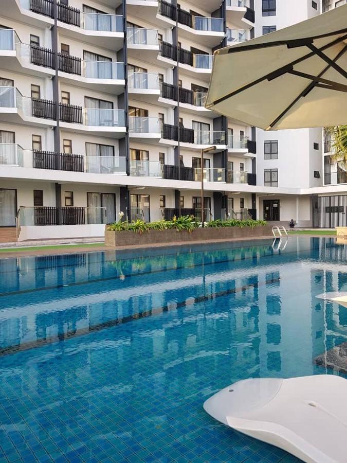 Casa Raudhah @ Timurbay Seafront Residence Kampung Sungai Karang Esterno foto