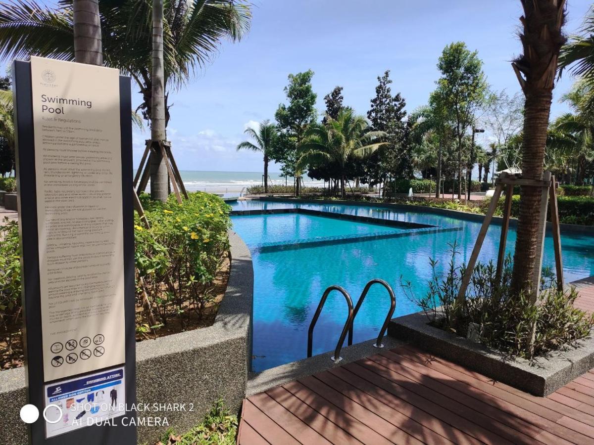 Casa Raudhah @ Timurbay Seafront Residence Kampung Sungai Karang Esterno foto